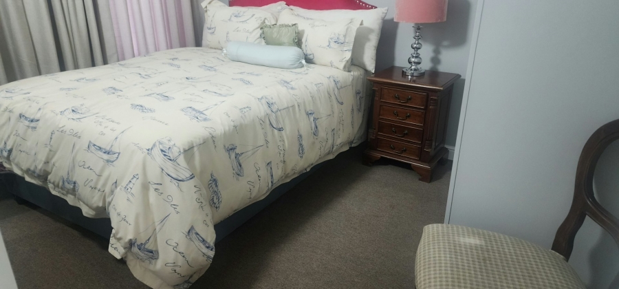2 Bedroom Property for Sale in Greenville Garden City Western Cape